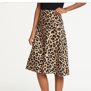 NWT Ann Taylor Animal Leopard Sweater Skirt Medium